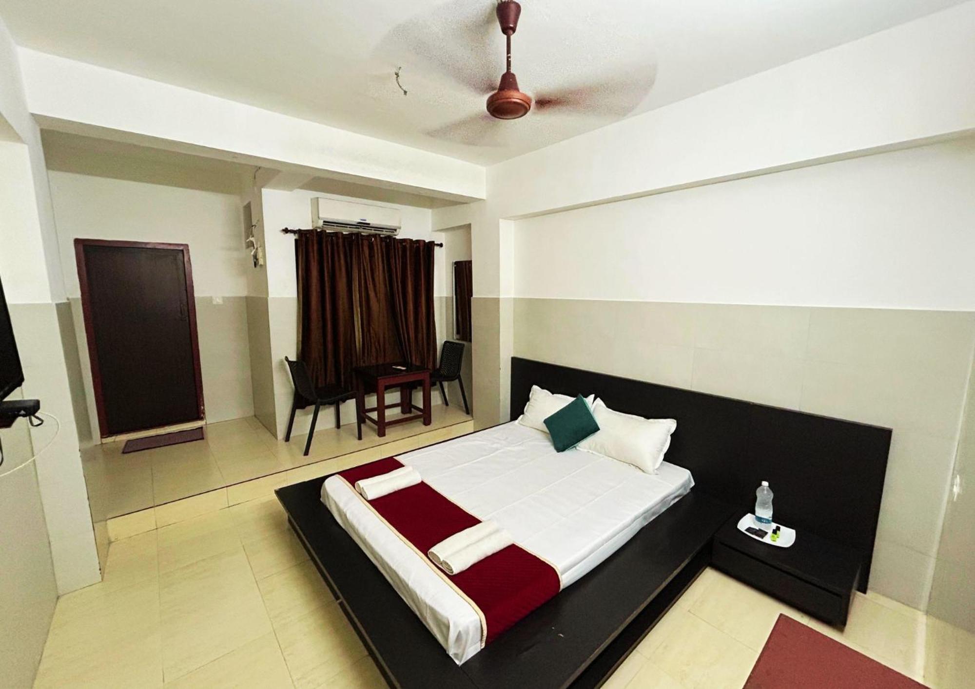 Midtown Residency Hotell Kozhikode Eksteriør bilde